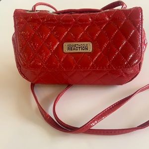 Kenneth Cole reaction hand bag